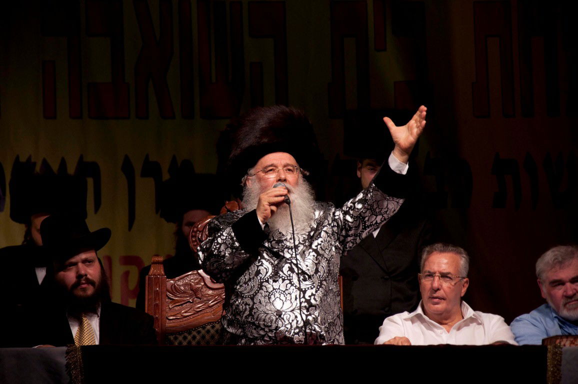30 אלף איש השתתפו בשמחת בית השואבה של חסידות מישקולץ