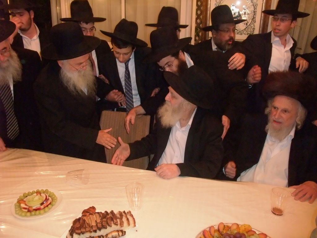 ראשי ישיבות בסוכת הרב שמואל אויערבך ●  תיעוד