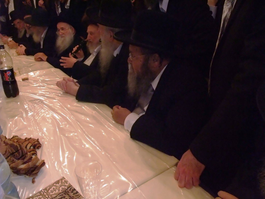 ראשי ישיבות בסוכת הרב שמואל אויערבך ●  תיעוד