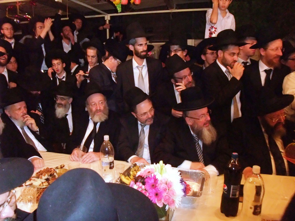 ראשי ישיבות בסוכת הרב שמואל אויערבך ●  תיעוד