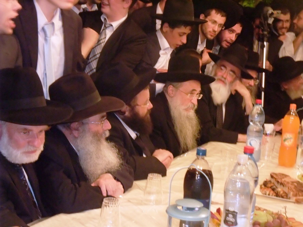 ראשי ישיבות בסוכת הרב שמואל אויערבך ●  תיעוד