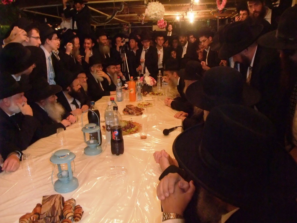 ראשי ישיבות בסוכת הרב שמואל אויערבך ●  תיעוד