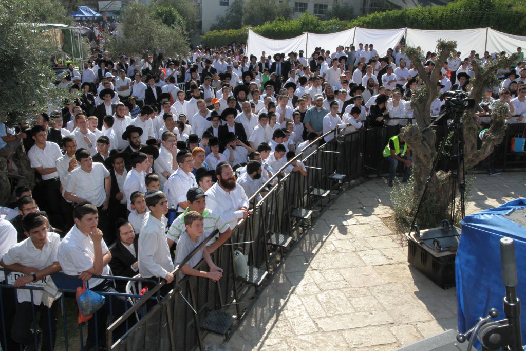 צפו: חגיגת ענק בחברון עם מרדכי בן דוד