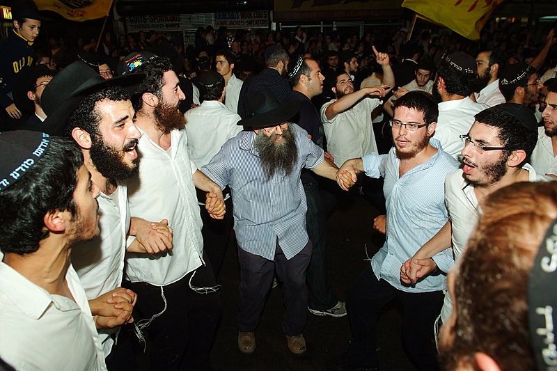 שמחת בית השואבה בניו-יורק: מראות שלא תראו בשום מקום אחר