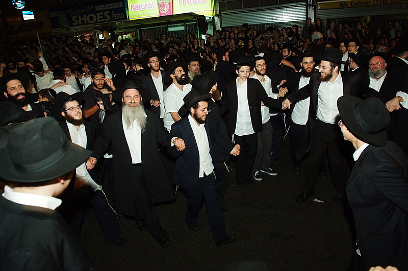 שמחת בית השואבה בניו-יורק: מראות שלא תראו בשום מקום אחר