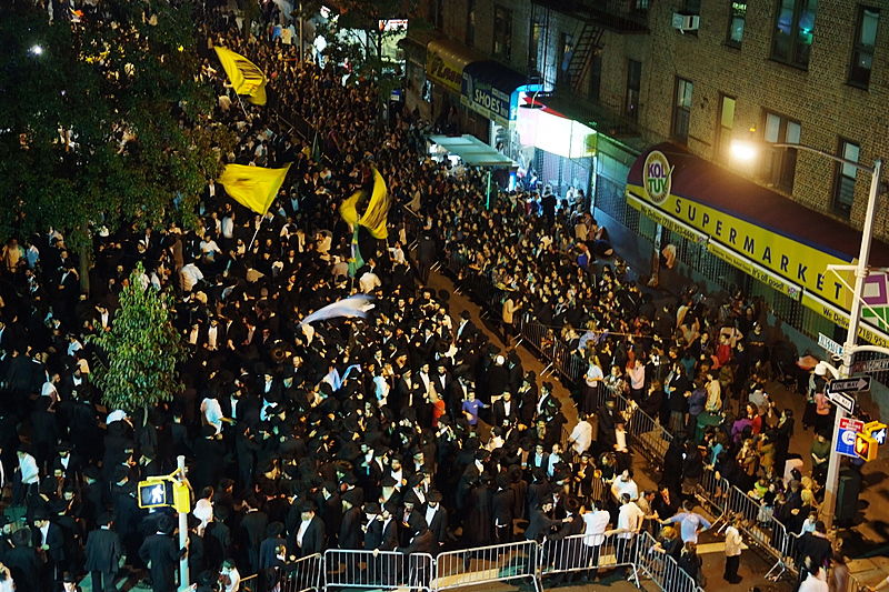 שמחת בית השואבה בניו-יורק: מראות שלא תראו בשום מקום אחר