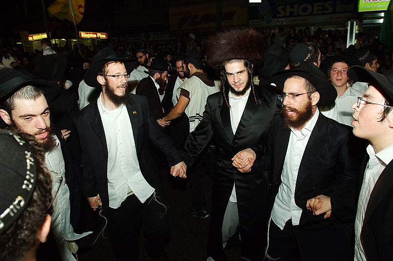 שמחת בית השואבה בניו-יורק: מראות שלא תראו בשום מקום אחר