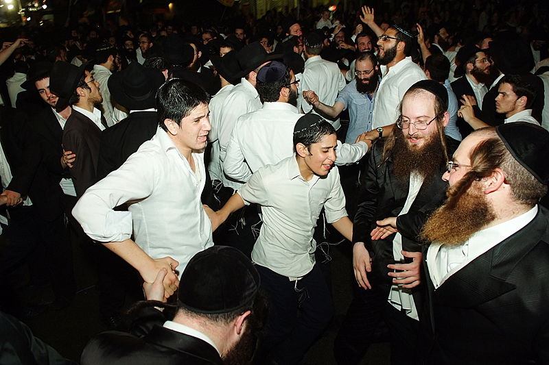 שמחת בית השואבה בניו-יורק: מראות שלא תראו בשום מקום אחר