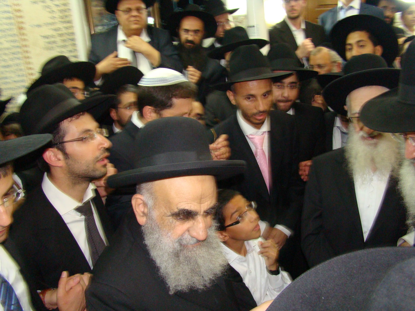 יאמרו נא בית אהרן: הקפות בירושלים