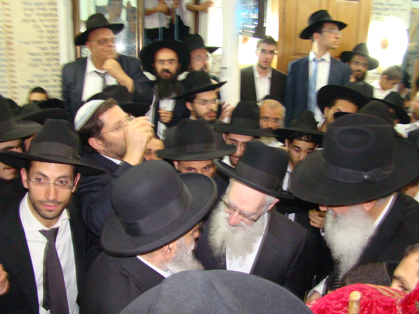 יאמרו נא בית אהרן: הקפות בירושלים