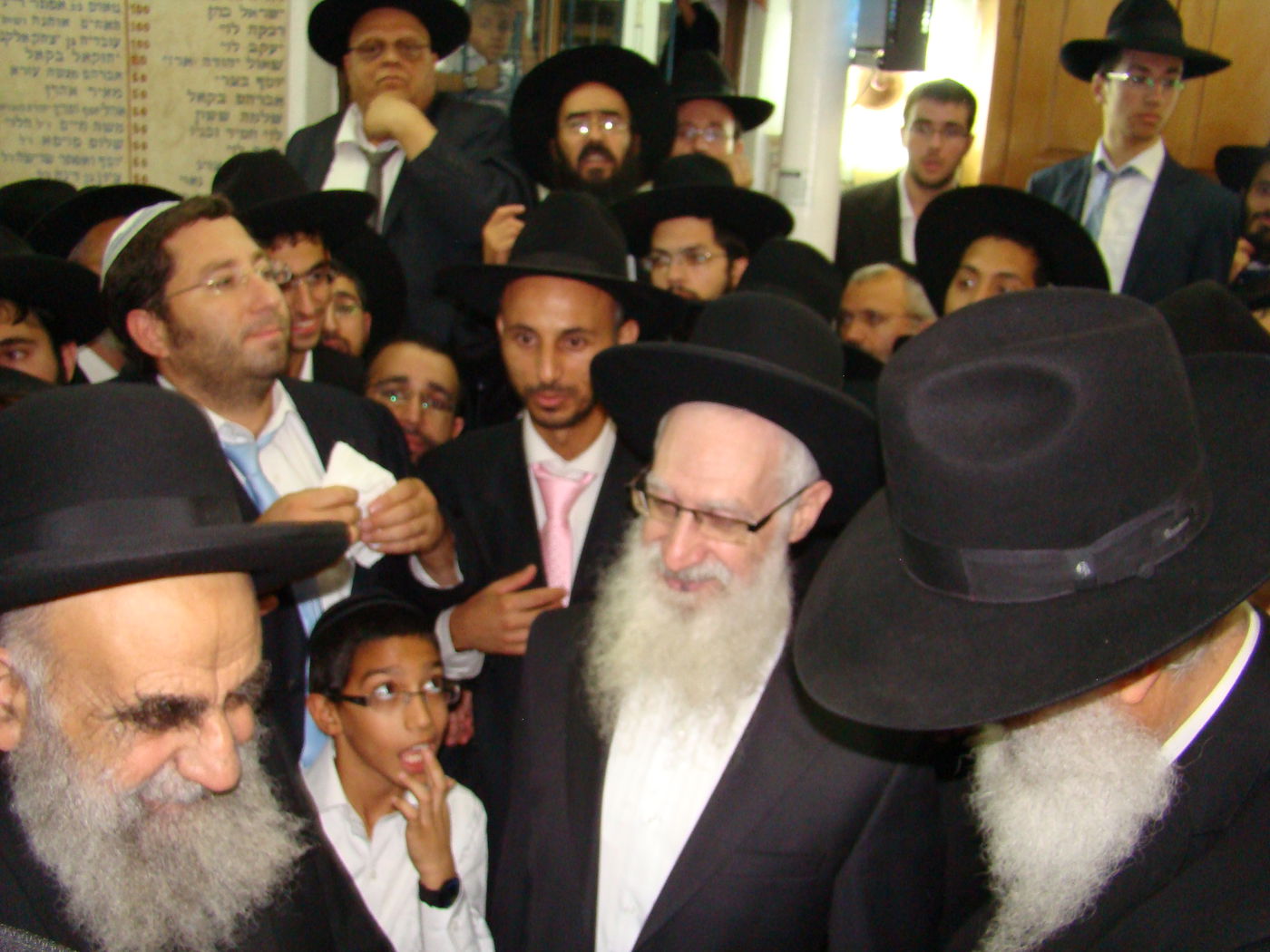 יאמרו נא בית אהרן: הקפות בירושלים