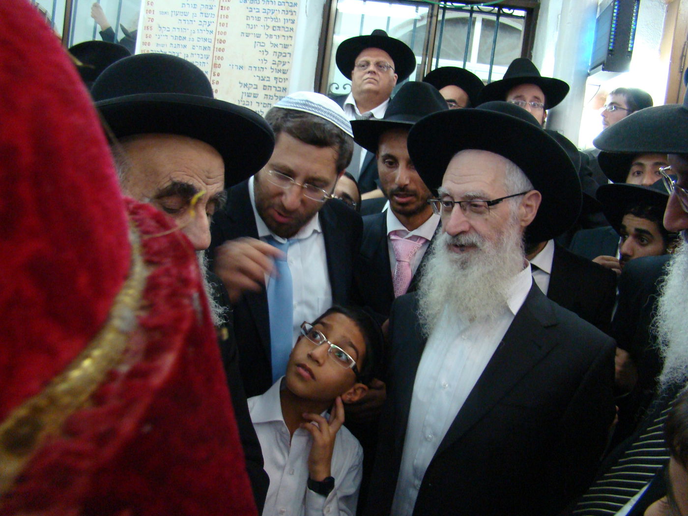 יאמרו נא בית אהרן: הקפות בירושלים