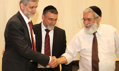 בצל המתח: השר  ישי פגש את פעילי ש"ס במועצות האיזוריות