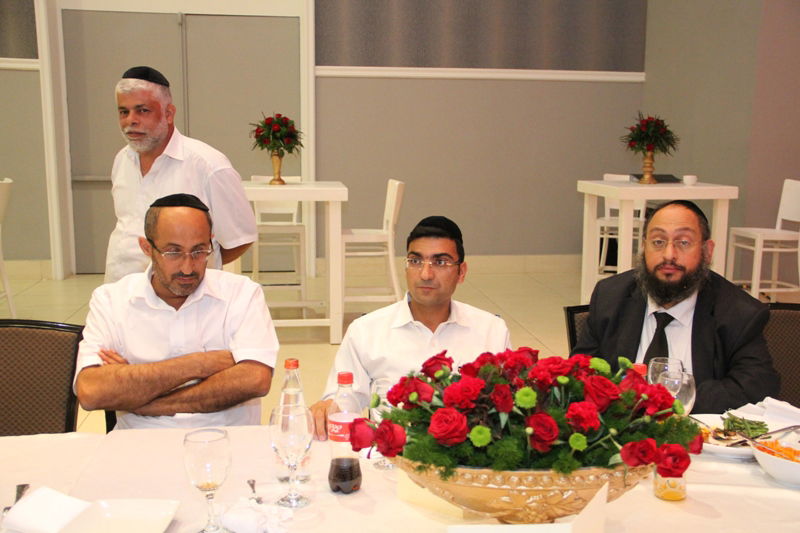 בצל המתח: השר ישי פגש את פעילי ש"ס במועצות האיזוריות