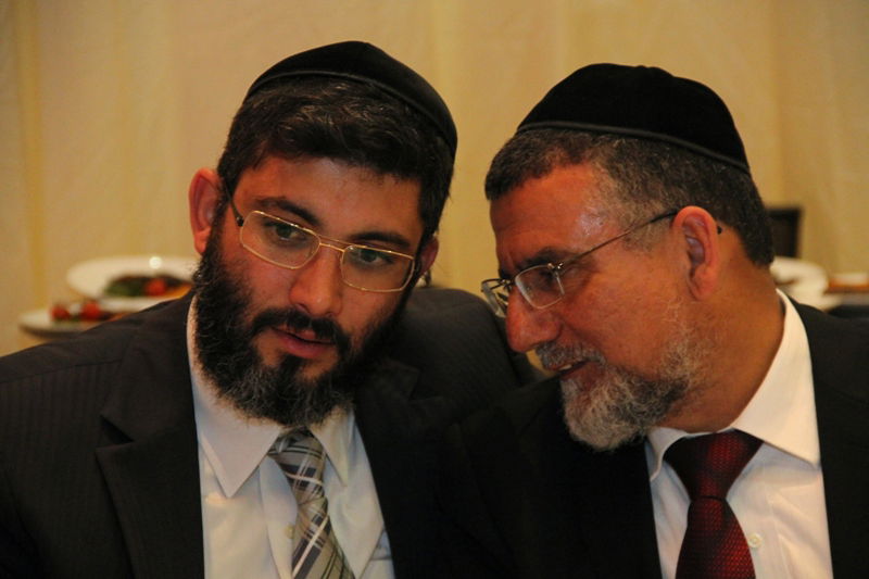 בצל המתח: השר ישי פגש את פעילי ש"ס במועצות האיזוריות