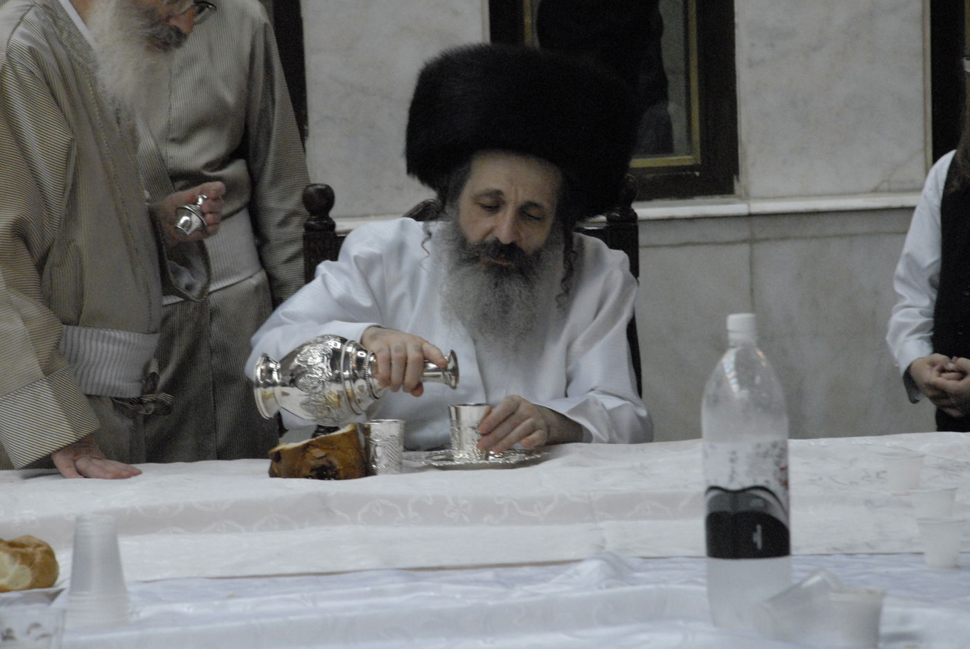 צפו בתיעוד: טיש תפוחים בשומרי אמונים