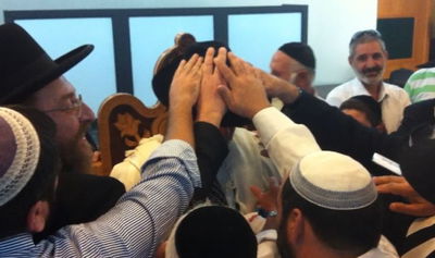 השר ישי במהלך הברית