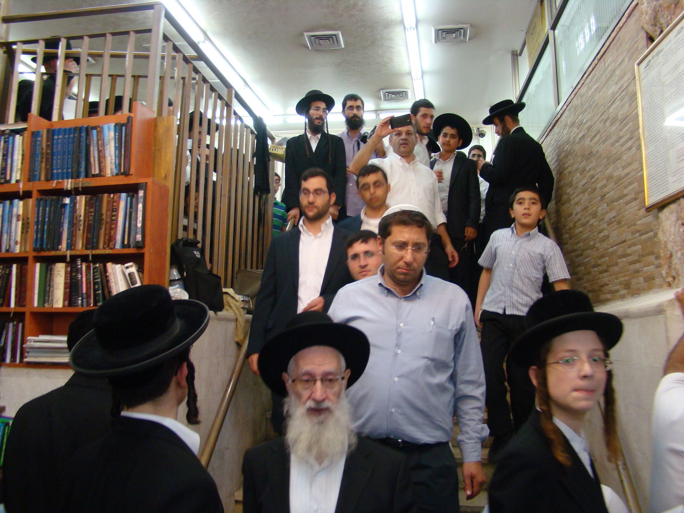 צפו בתמונות: הילולת שמעון הצדיק