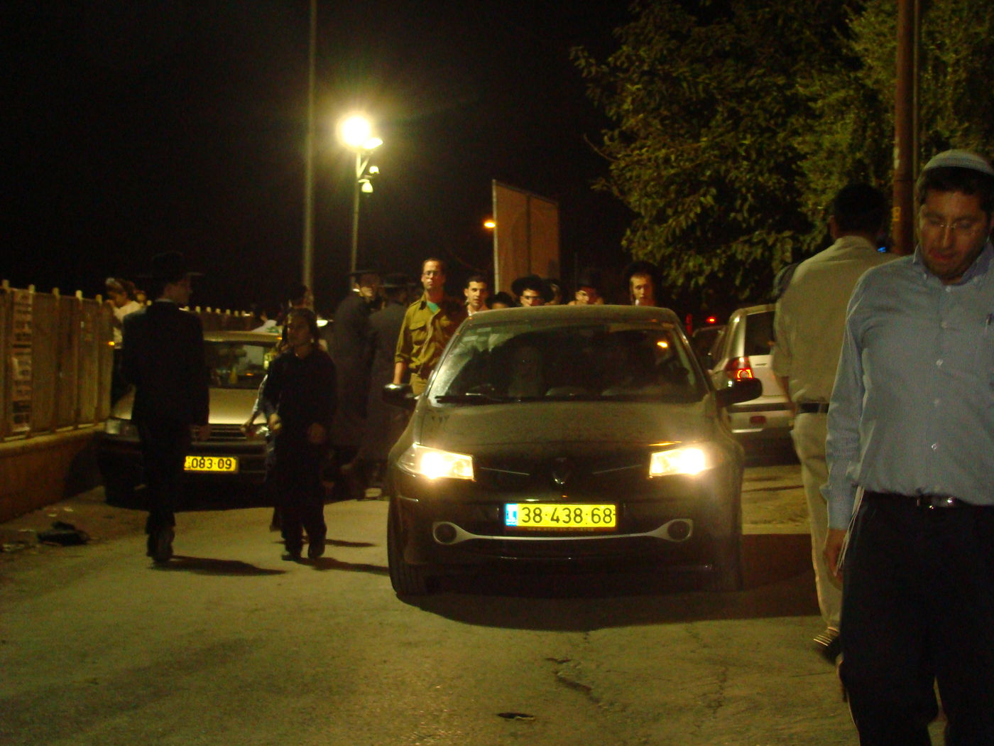 צפו בתמונות: הילולת שמעון הצדיק