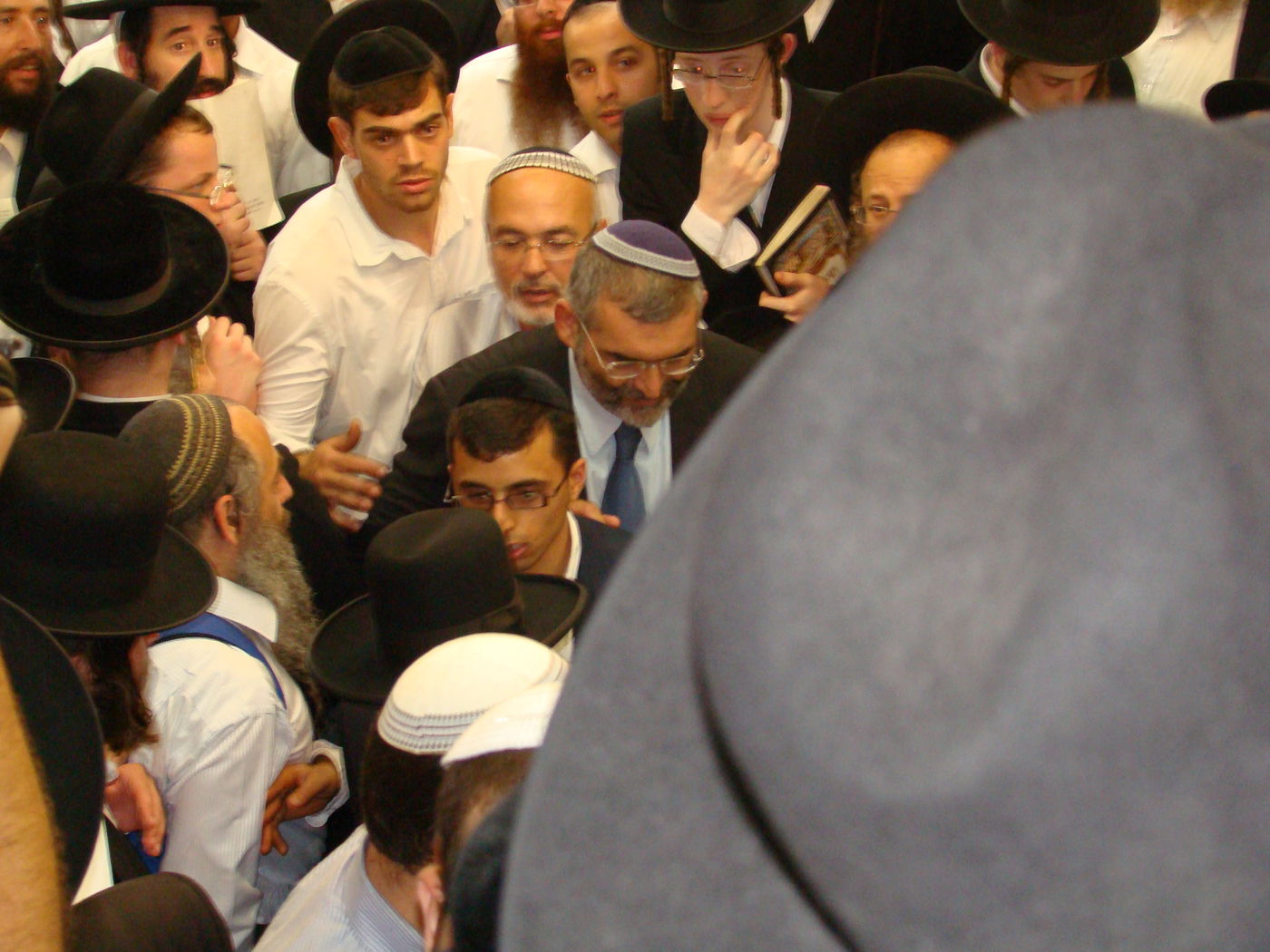 צפו בתמונות: הילולת שמעון הצדיק