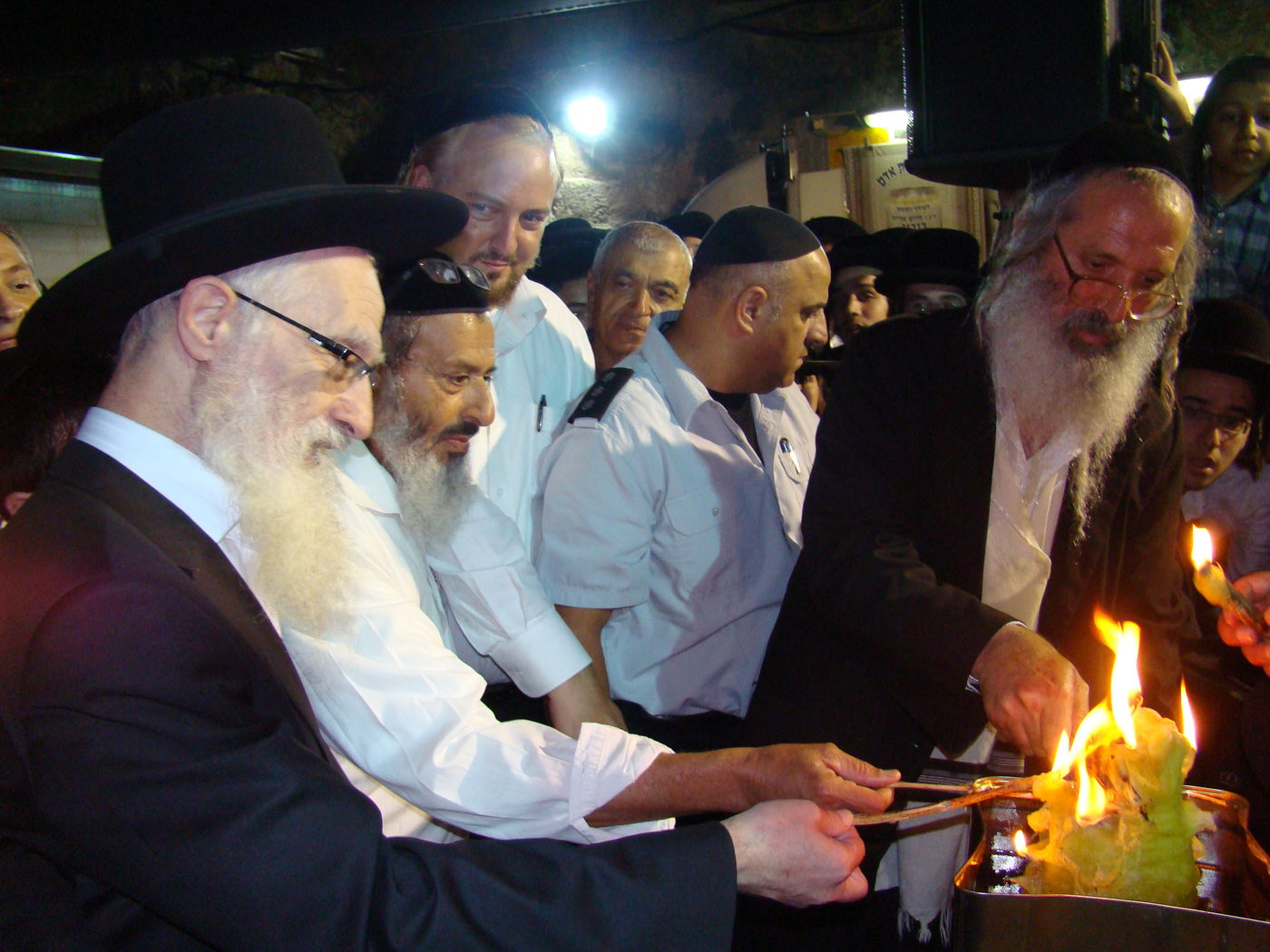 צפו בתמונות: הילולת שמעון הצדיק