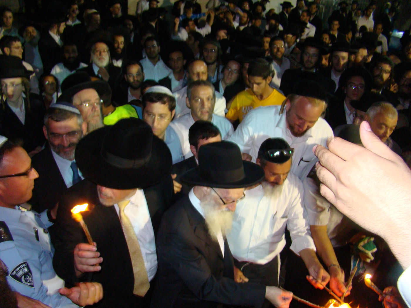 צפו בתמונות: הילולת שמעון הצדיק