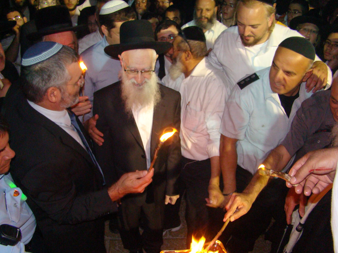 צפו בתמונות: הילולת שמעון הצדיק