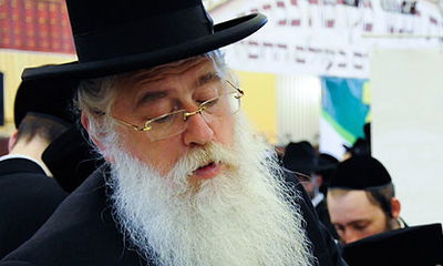 מתקפה על דרעי. פרוש