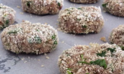 מתכון לקציצות בשר אפויות לצד סלט ירוק