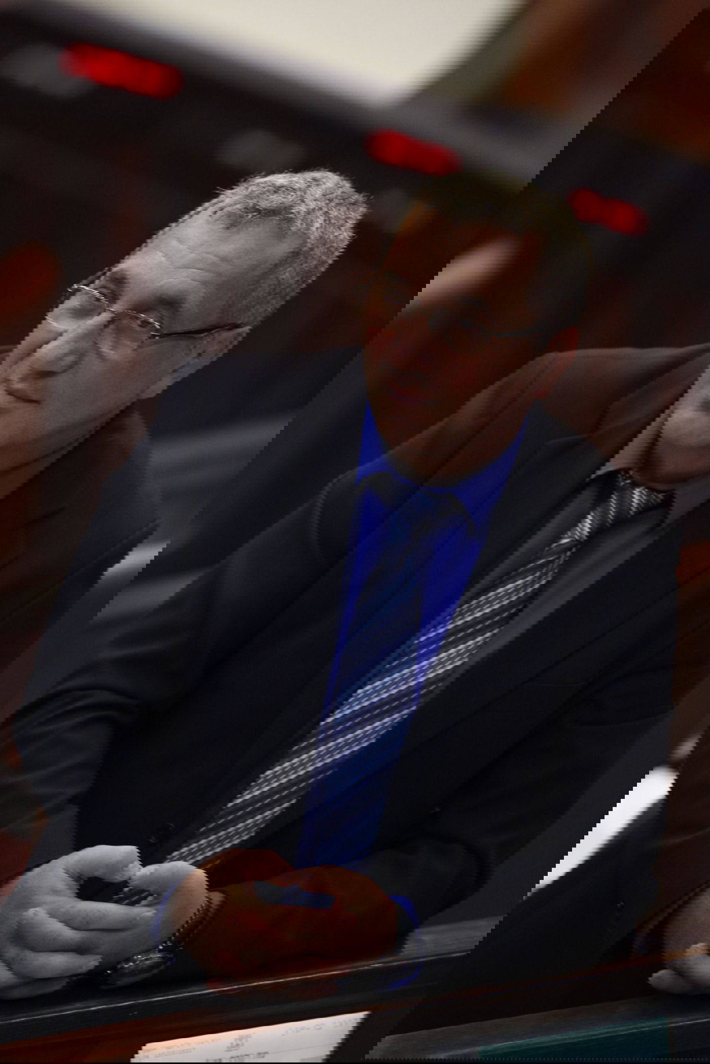 תיעוד: כך חברי הכנסת פזרו את עצמם