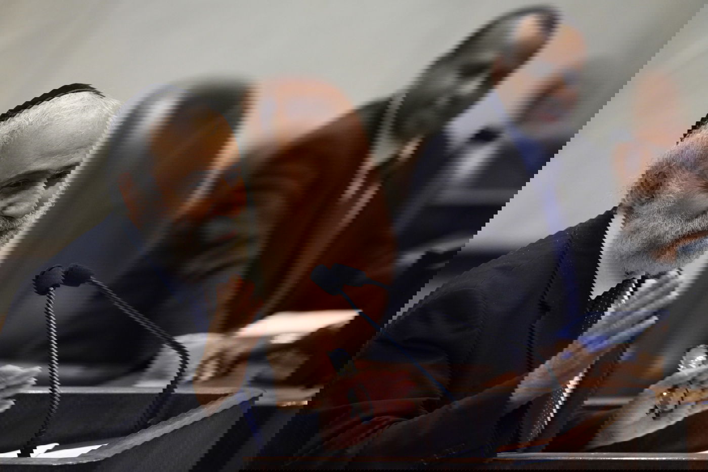 תיעוד: כך חברי הכנסת פזרו את עצמם