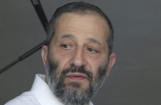 נחשף: הקלף הסודי של דרעי שהונח על שולחן הרב עובדיה והביא להכרעה