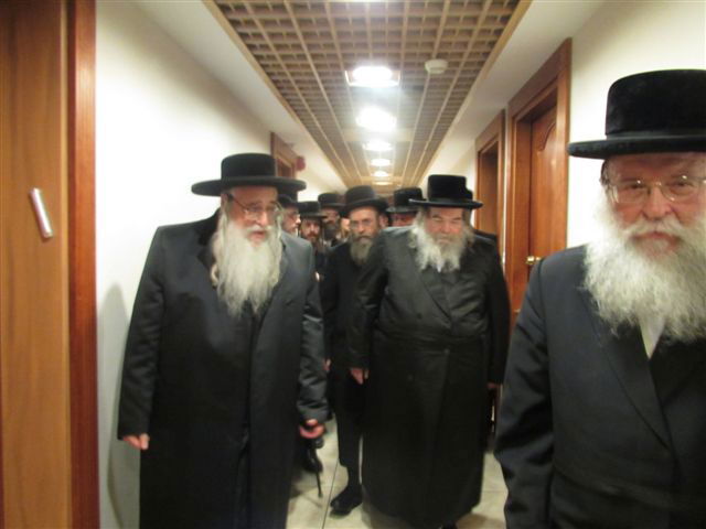 האדמו"ר מבעלזא אירח את האדמו"ר מצאנז