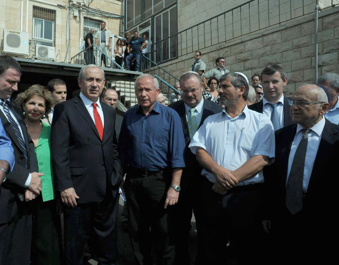 נתניהו עם השר להגנת העורף אבי דיכטר