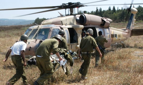 פינוי חייל שנפגע