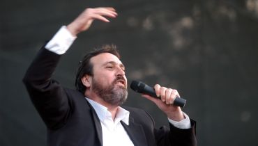 צפו בוידאו: "צו 8" קליפ האחדות של בני אלבז