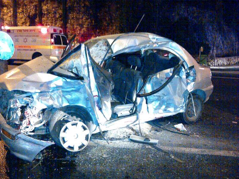 6 בני משפחה חרדית נפגעו בתאונה, בן 10 במצב קשה