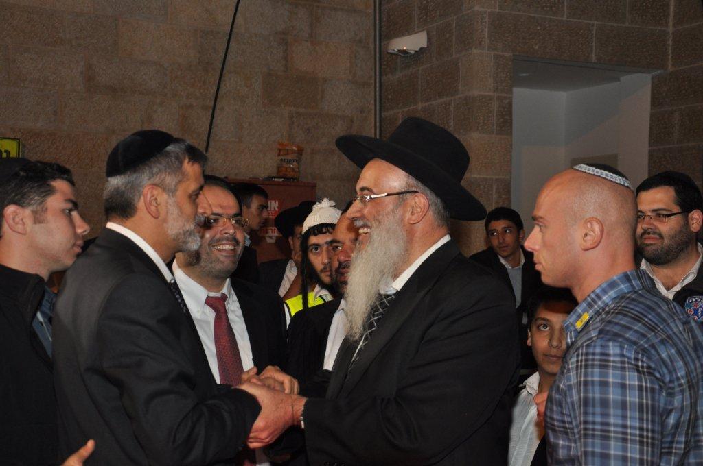 וְשָׁבוּ בָנִים לִגְבוּלָם ● לילה של תפילות אצל אמא רחל