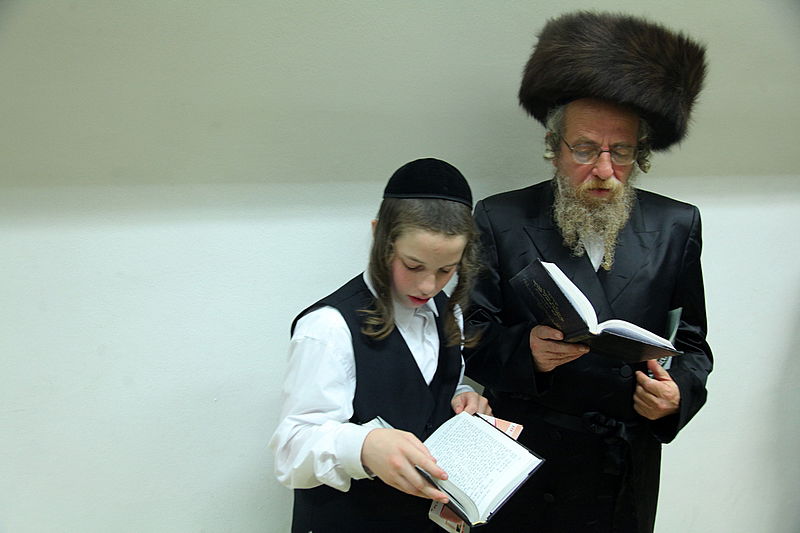 יֵשׁ שָׂכָר לִפְעֻלָּתֵךְ ● אלפים בתפילה בקבר רחל אמנו