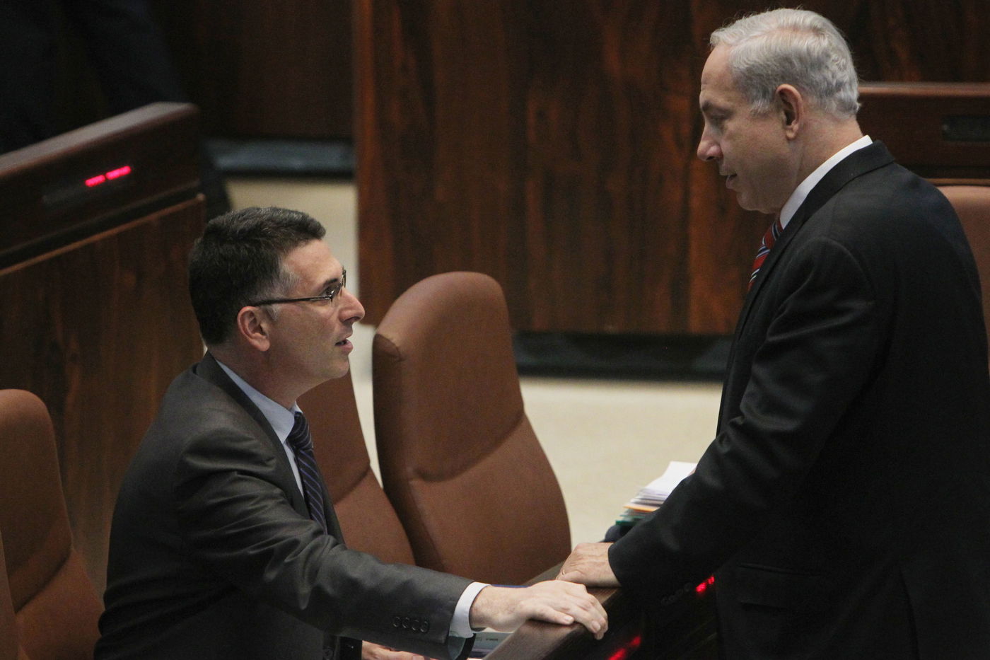 ,,"נתניהו חשש מחבירה של איווט לאולמרט"