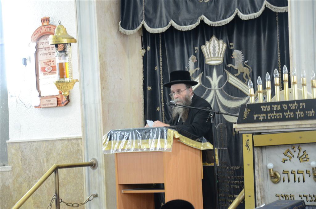 במלאות השלושים: מאות בהספד על רבי אברהם גניחובסקי זצ"ל