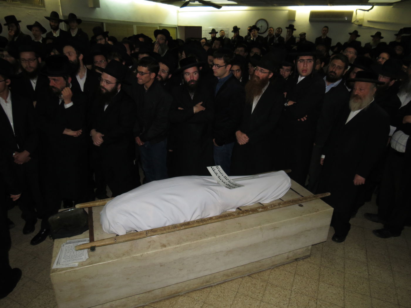 כואב: תיעוד מהלווית מירה שארף הי"ד