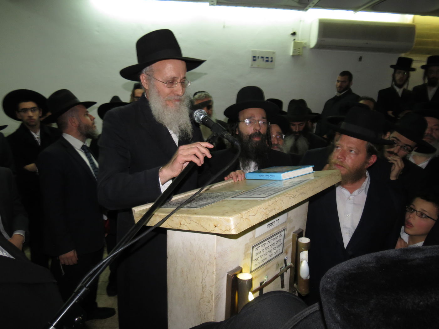 כואב: תיעוד מהלווית מירה שארף הי"ד