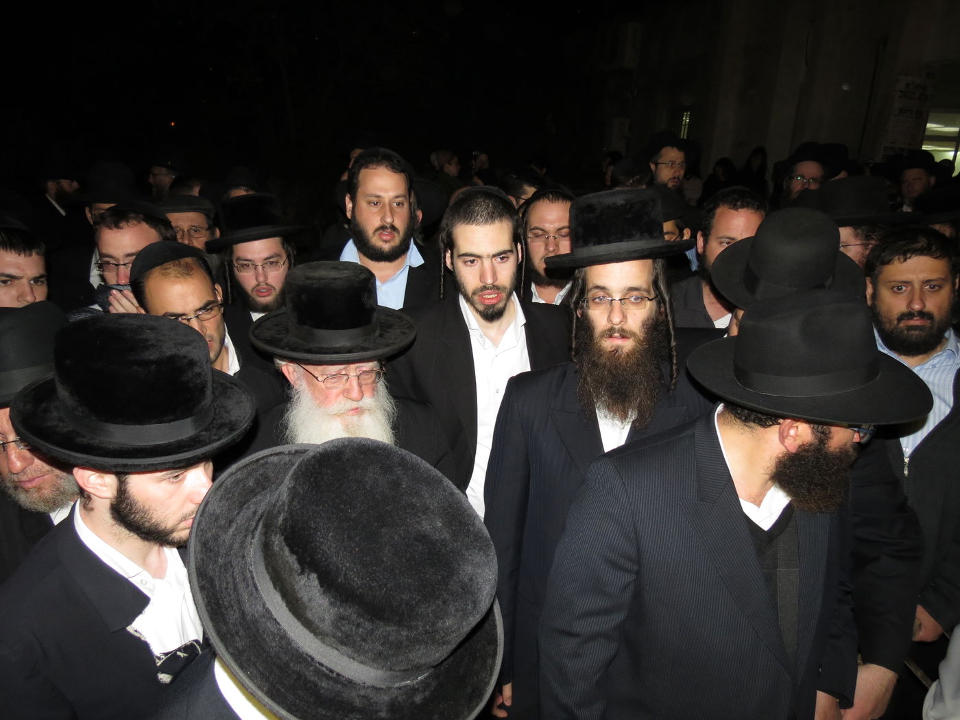 כואב: תיעוד מהלווית מירה שארף הי"ד