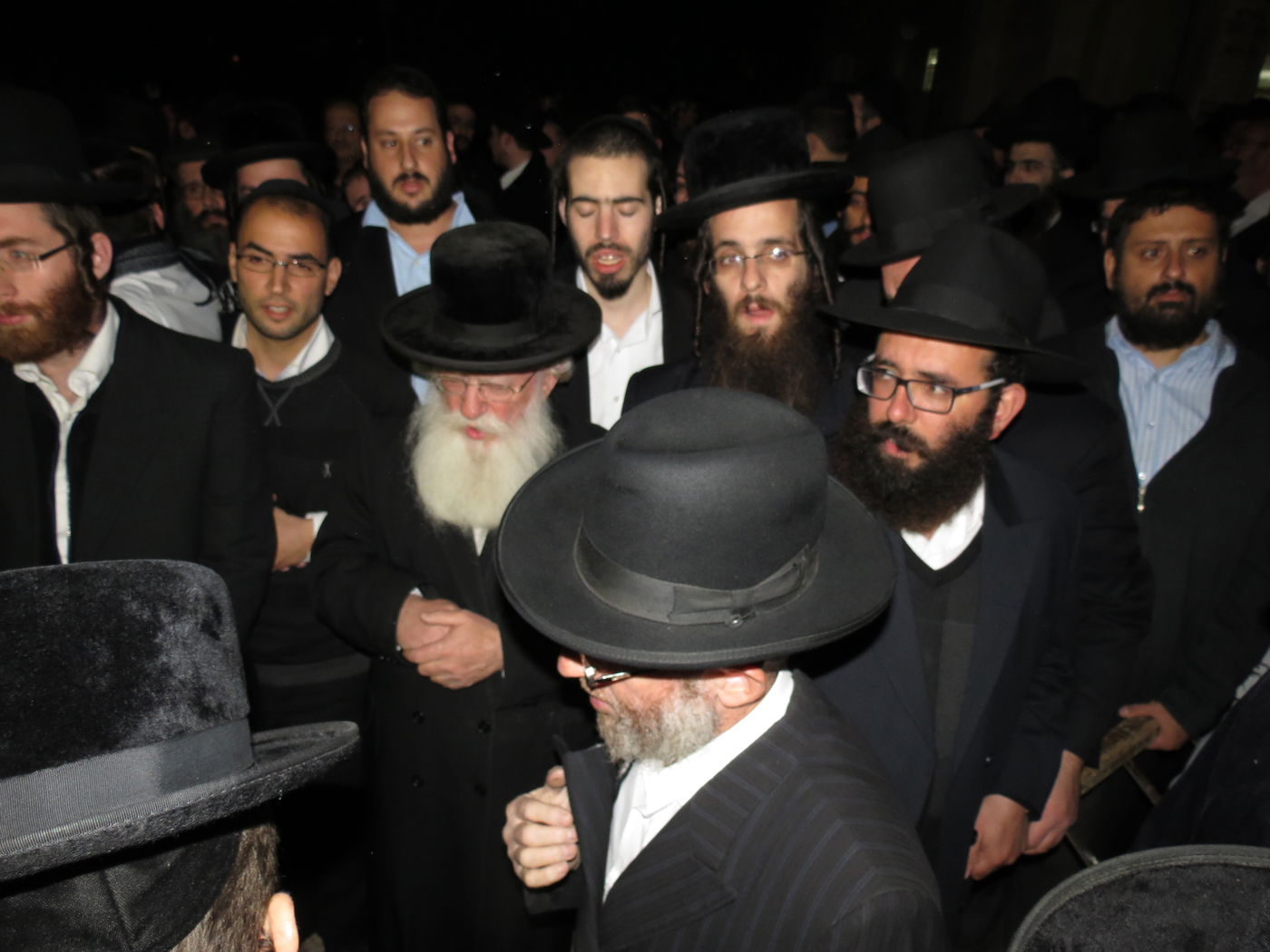 כואב: תיעוד מהלווית מירה שארף הי"ד