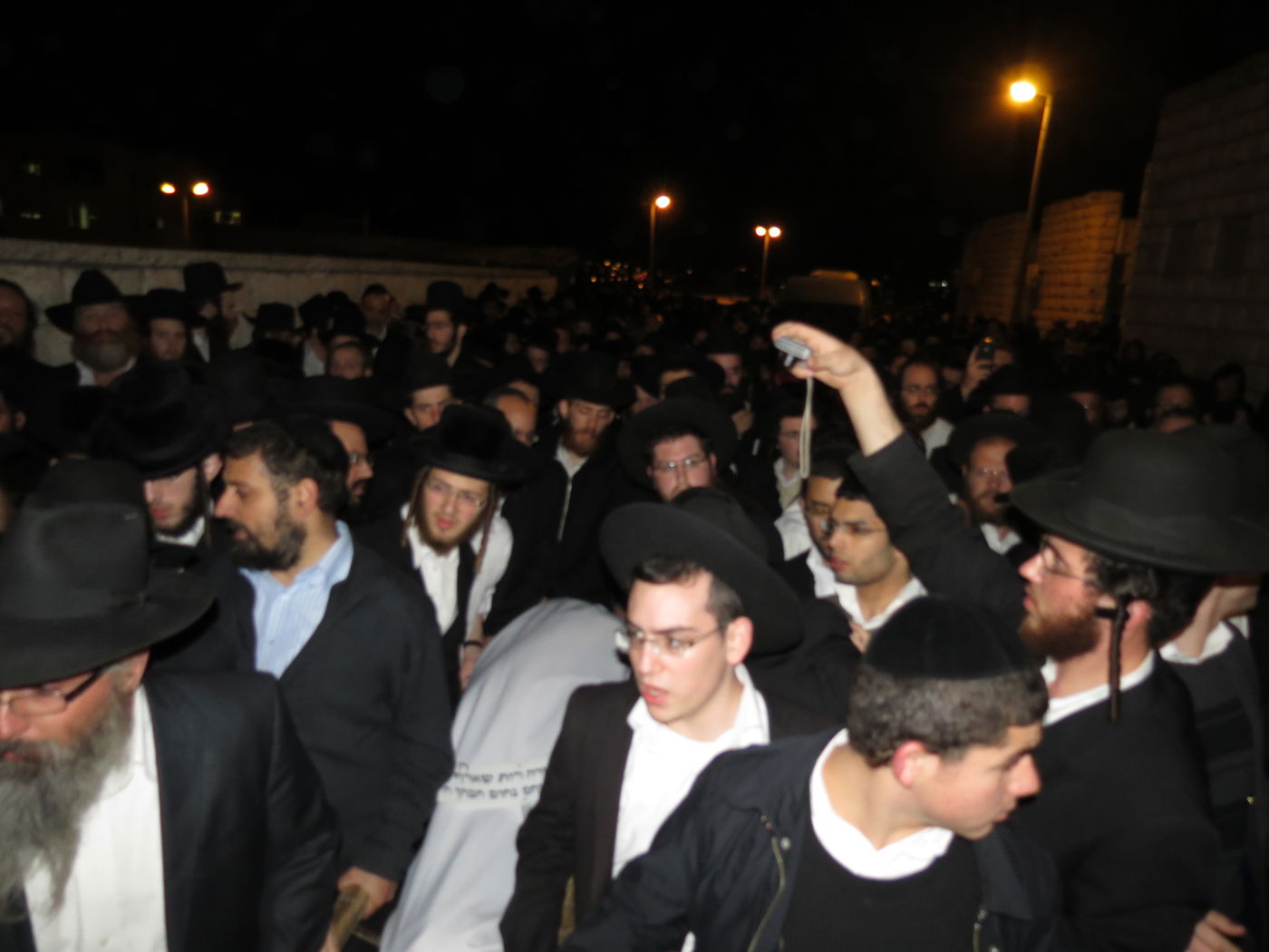 כואב: תיעוד מהלווית מירה שארף הי"ד