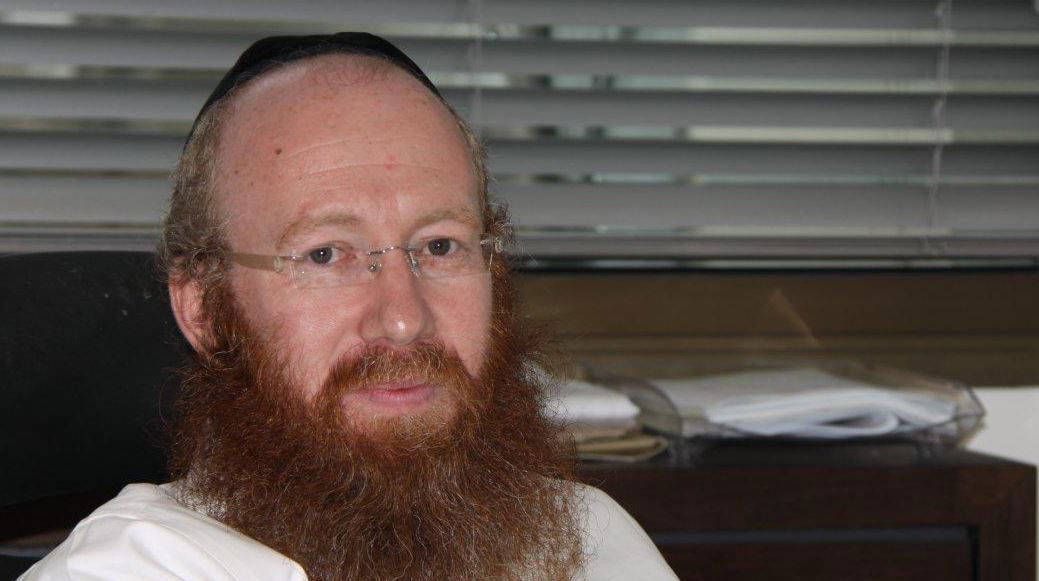 אה, שכחתי לציין - השארנו את הקרניים בבית.