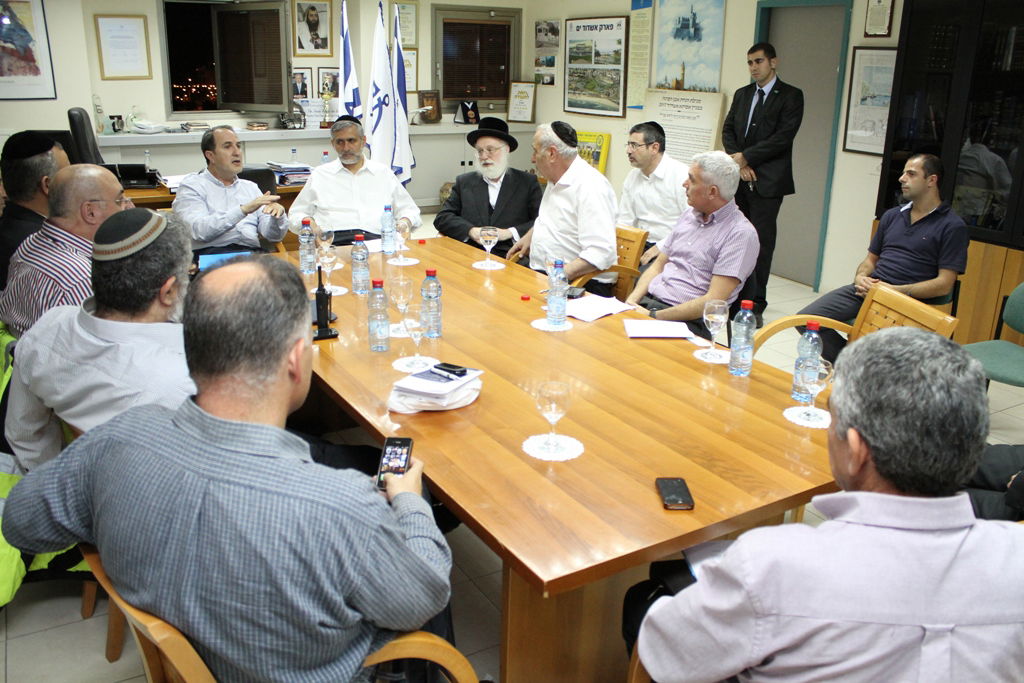 אלי ישי בדרום: "אנחנו נחושים מתמיד"