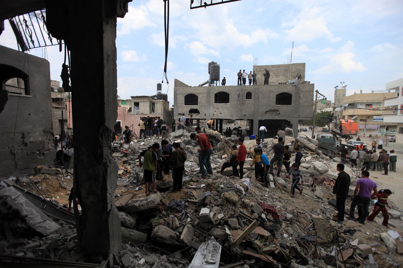 עזה הופכת לעיי חורבות • גלריה