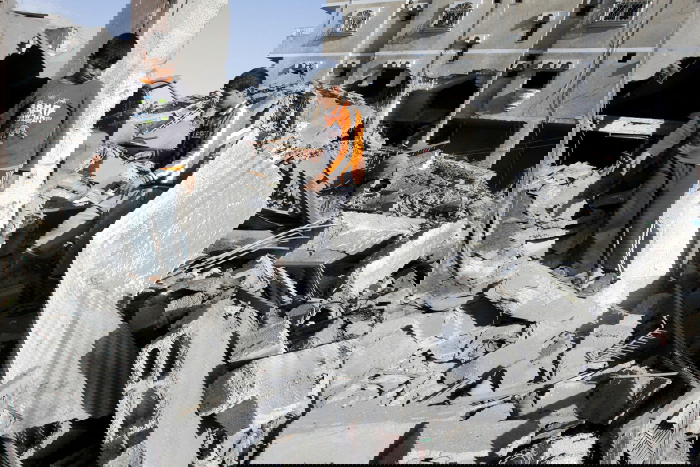 עזה הופכת לעיי חורבות • גלריה